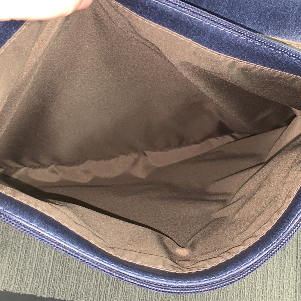 Matt & Nat Messenger Bag Navy Blue Vegan Leather Lesson Laptop Shoulder Bag - Picture 17 of 17